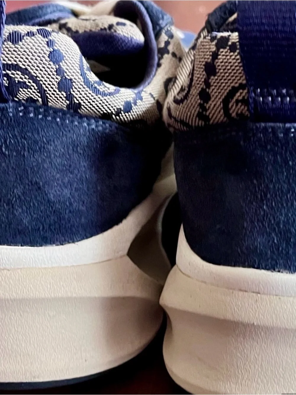 Tory Burch Navy and Ivory Logo-Print Athletic Sneaker Women size 10 Like New!